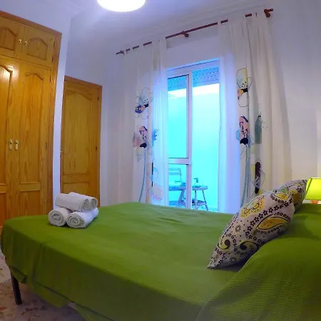 Conilplus Azorin Ii Apartmán *